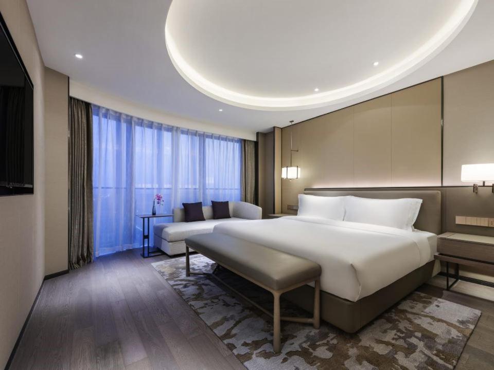 Grand Mercure Shanghai Lingang Экстерьер фото